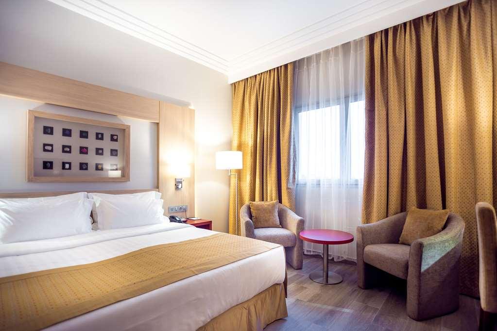 Hotel Golden Tulip Le Diplomate Cotonou Zimmer foto