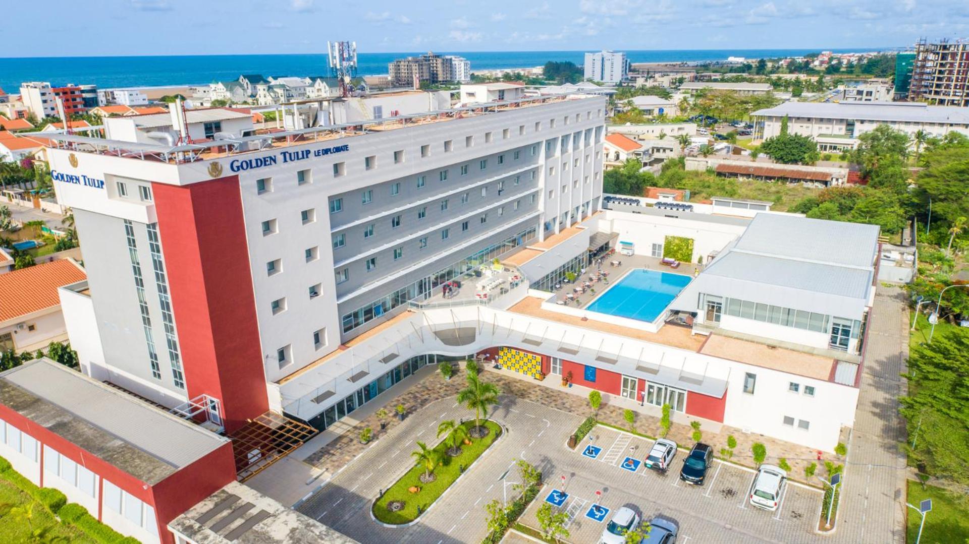 Hotel Golden Tulip Le Diplomate Cotonou Exterior foto